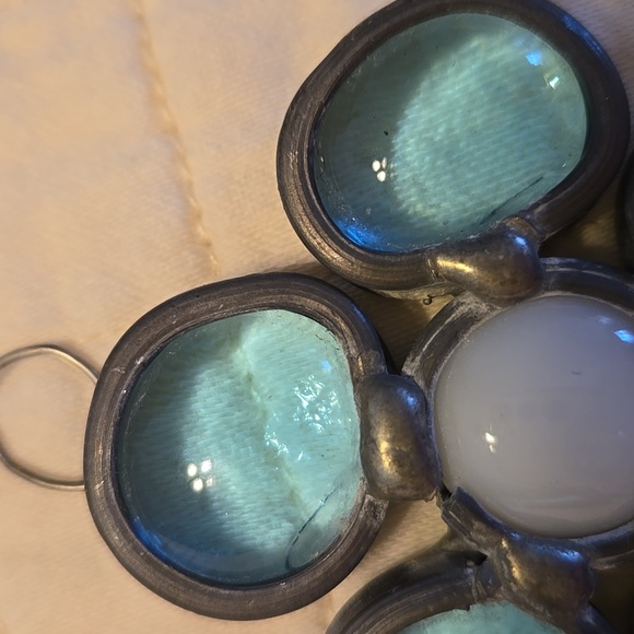 Vintage Blue/White Suncatcher - Picture 7 of 7